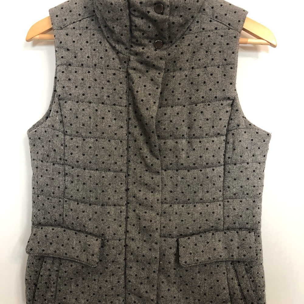Polka Dot Puffy Vest - Picture 2 of 4